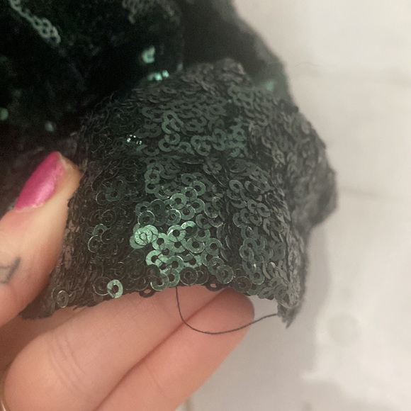 Morgan & Co Long Keyhole back Green Sequin Dress Size 3 - Picture 4 of 11